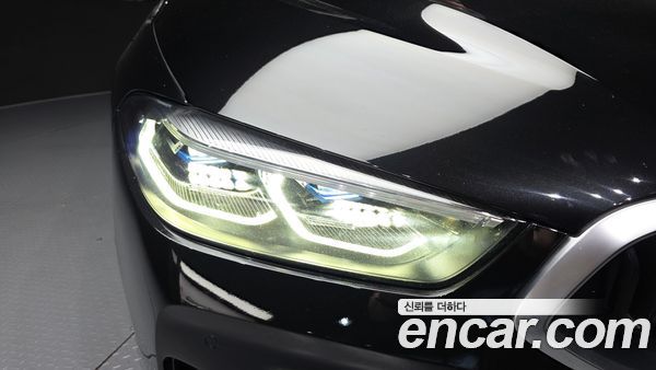 BMW 8 Series 2023, фото 7