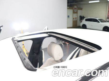 Mercedes-Benz E-Class 2022, фото 13