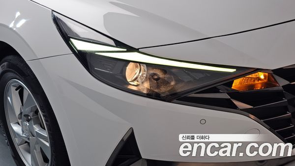 Hyundai Elantra 2021, фото 7
