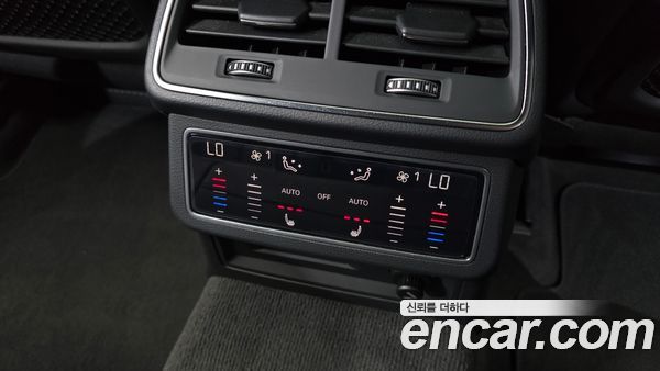 Audi A6 2023, фото 31