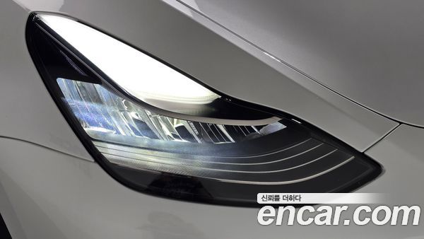 Tesla Model Y 2022, фото 7