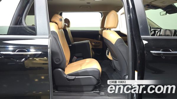 Kia Carnival 2023, фото 18
