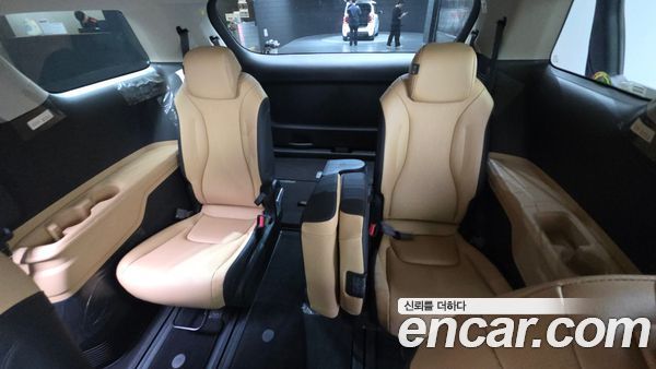 Kia Carnival 2023, фото 24