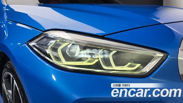 BMW 1 Series 2021, фото 8
