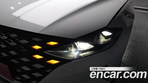 Hyundai Grandeur 2023, фото 8