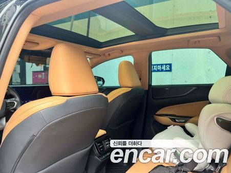 Lexus NX 2025, фото 8