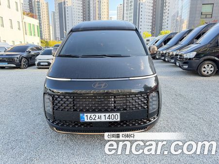Hyundai Staria 2025