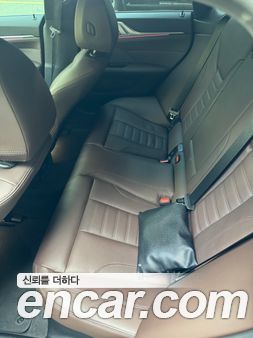 BMW i4 2023, фото 2