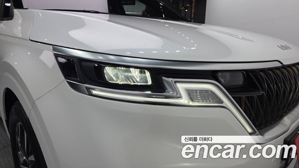 Kia Carnival 2021, фото 8