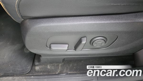 Kia Carnival 2021, фото 31