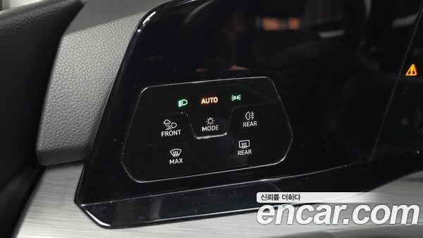 Volkswagen Golf 2022, фото 31