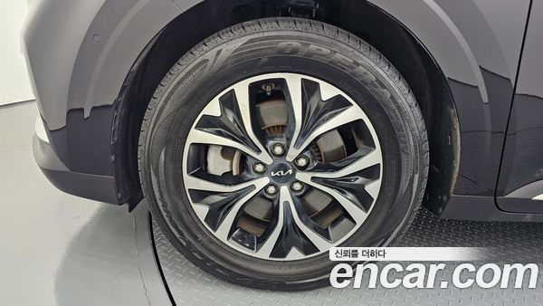 Kia Carnival 2023, фото 5