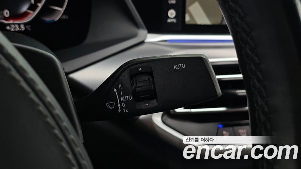 BMW X6 2021, фото 29
