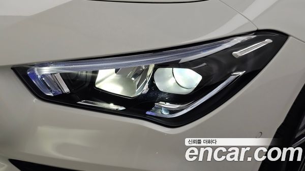Mercedes-Benz CLA 2022, фото 8