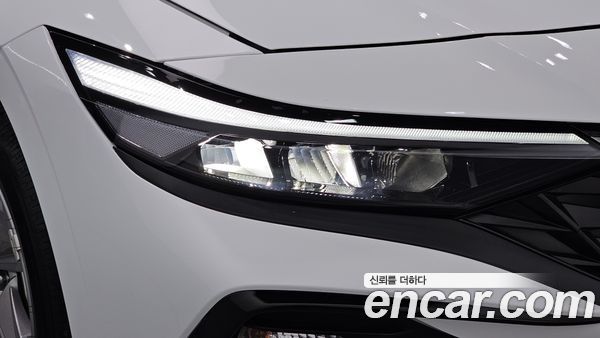 Hyundai Elantra 2026, фото 8