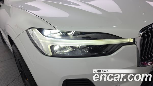 Volvo XC60 2023, фото 7