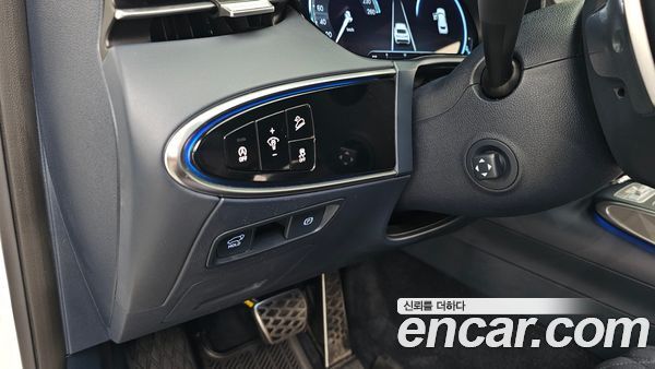 Genesis GV70 2024, фото 30