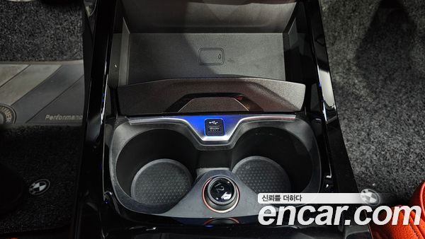 BMW 1 Series 2021, фото 31