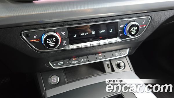 Audi Q5 2021, фото 31