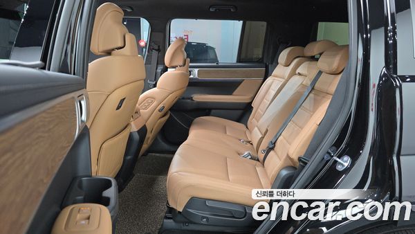 Hyundai Santa Fe 2024, фото 17