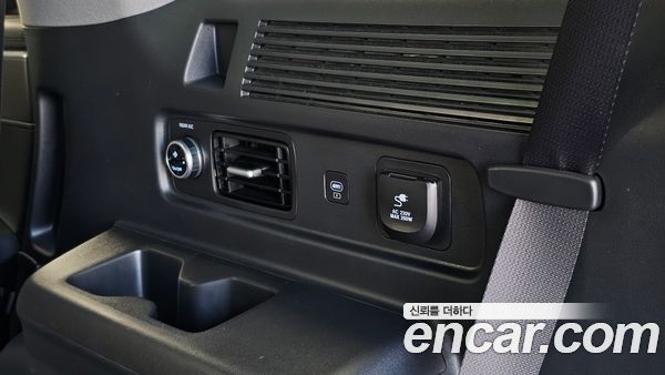 Hyundai Santa Fe 2024, фото 31
