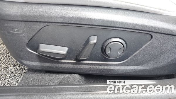 Hyundai Elantra 2021, фото 31