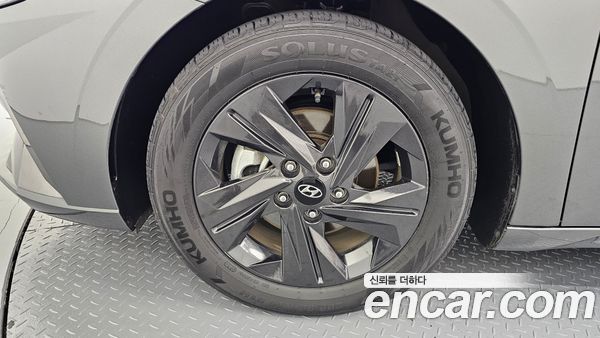 Hyundai Elantra 2021, фото 5