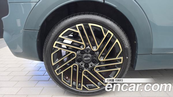 MINI CLUBMAN 2023, фото 5