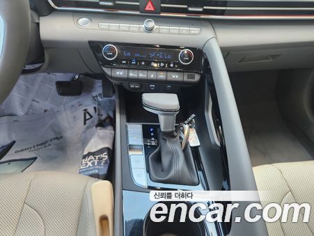 Hyundai Elantra 2024, фото 14