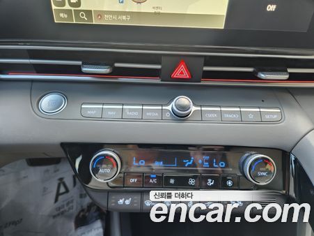 Hyundai Elantra 2024, фото 15