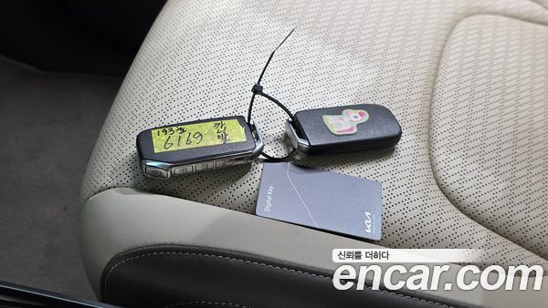 Kia Carnival 2023, фото 30