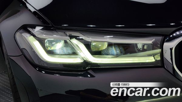 BMW 5 Series 2022, фото 8
