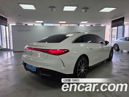 Mercedes-Benz EQS 2022, фото 2