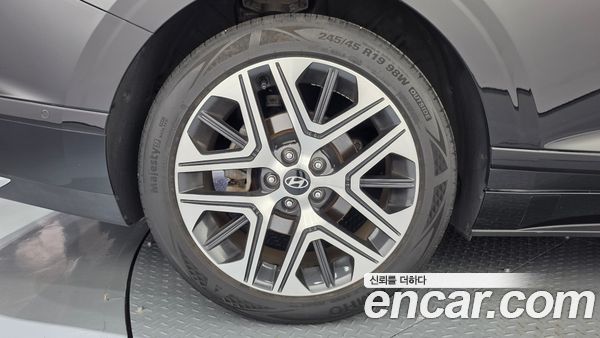 Hyundai Grandeur 2023, фото 5