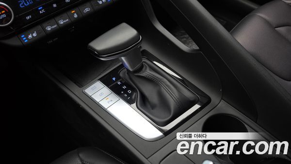 Hyundai Elantra 2021, фото 9