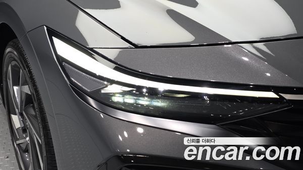 Hyundai Elantra 2024, фото 8