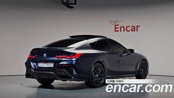 BMW 8 Series 2022