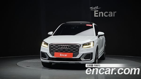 Audi Q2 2020, фото 2