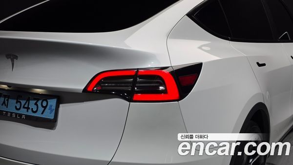 Tesla Model Y 2021, фото 9