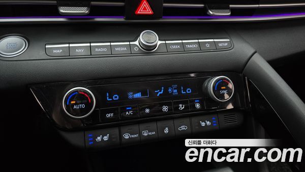 Hyundai Elantra 2021, фото 31