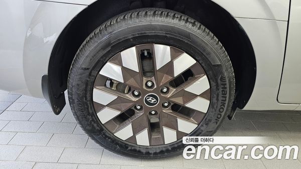 Hyundai Staria 2022, фото 5
