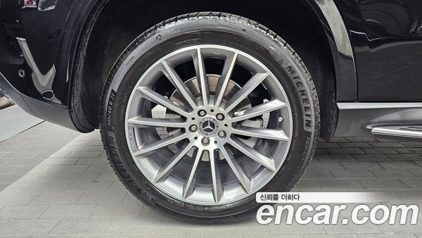 Mercedes-Benz GLE 2023, фото 5
