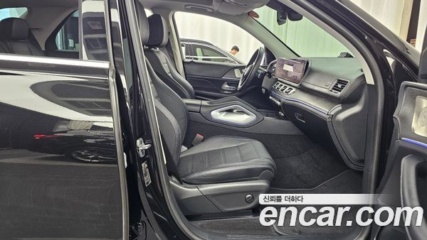 Mercedes-Benz GLE 2023, фото 16