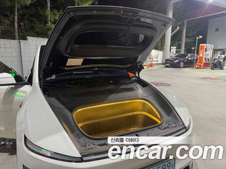Tesla Model Y 2025, фото 12