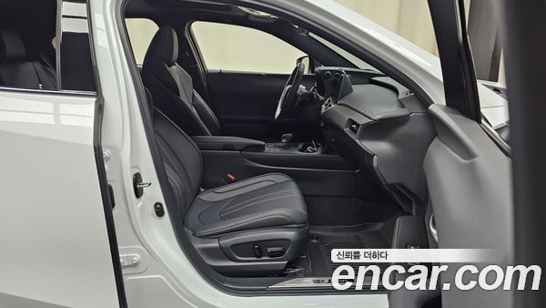 Lexus UX 2026, фото 15