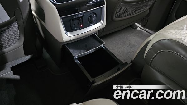 Kia Carnival 2023, фото 32