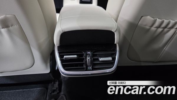 Hyundai Grandeur 2023, фото 31