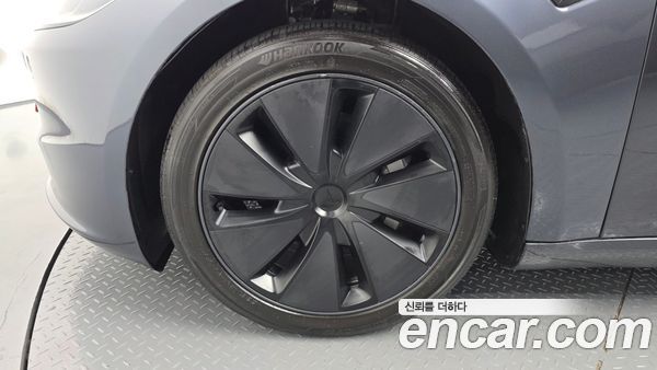 Tesla Model 3 2024, фото 5