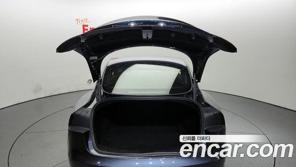 Tesla Model 3 2024, фото 20