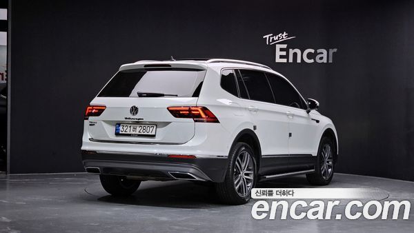Volkswagen Tiguan 2020, фото 2
